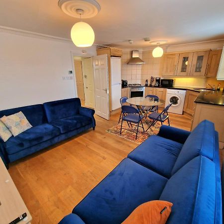 Cosy Home In Kensington - Great Location! 3 Minutes Walk To Earl'S Court Station Londra Exterior foto